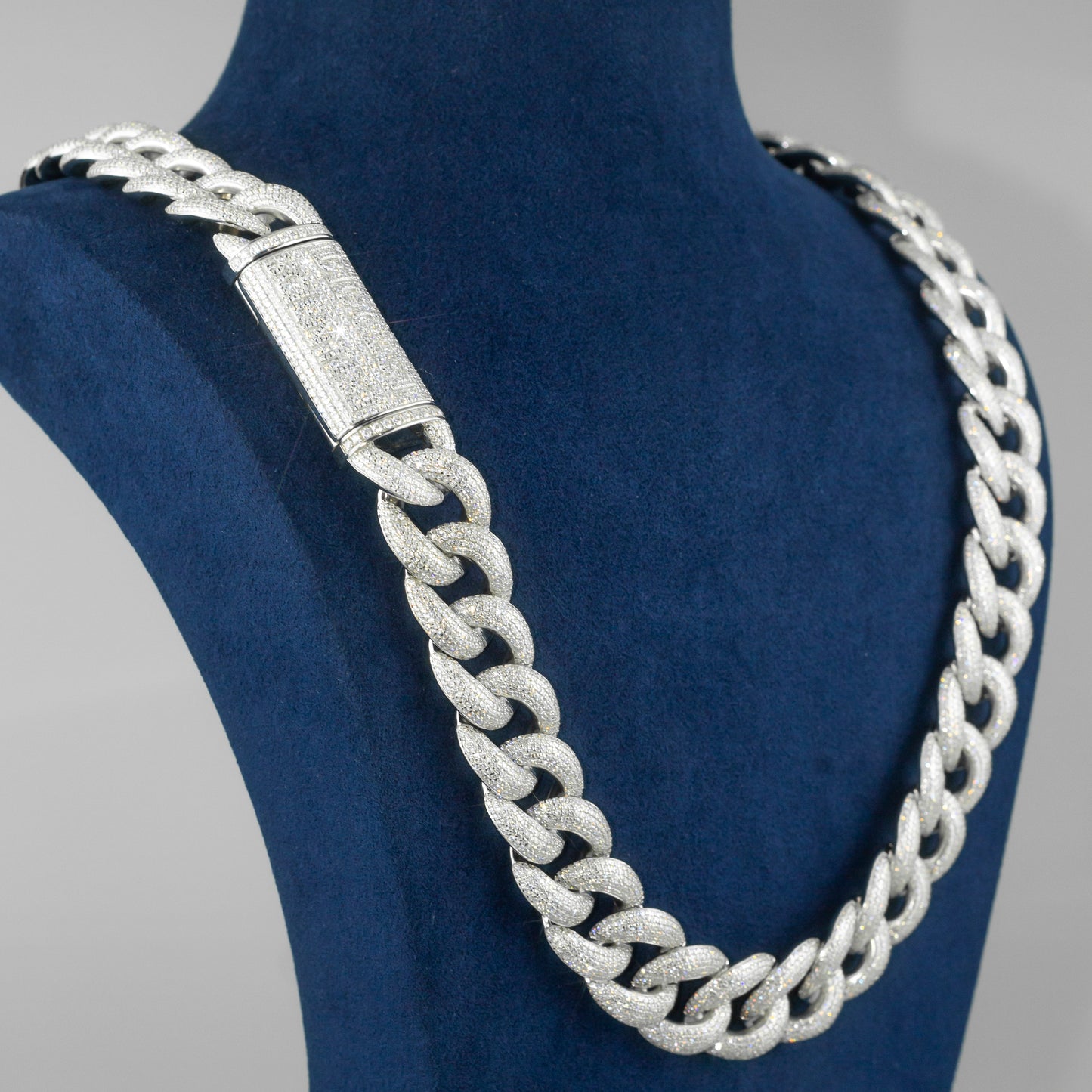 Custom VVS Moissanite Cuban Link Chain 925 Sterling Silver Iced Out Diamond